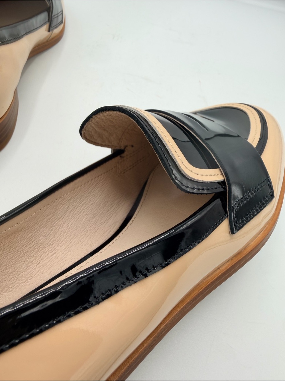 Cecelia New York Kail Penny Loafers Patent Leather Nude Black - Picture 10 of 10
